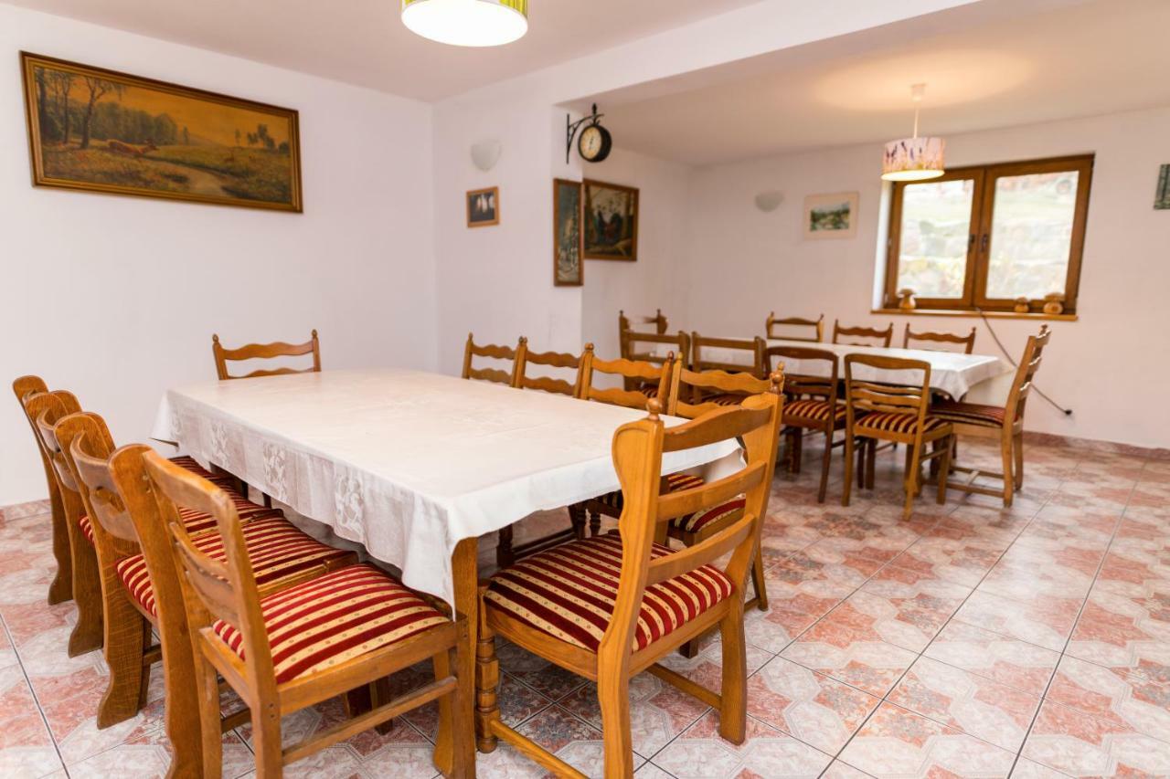 Wypoczynek Na Kaszubach Przy Jeziorach I Lasach Mokrzyn Luaran gambar